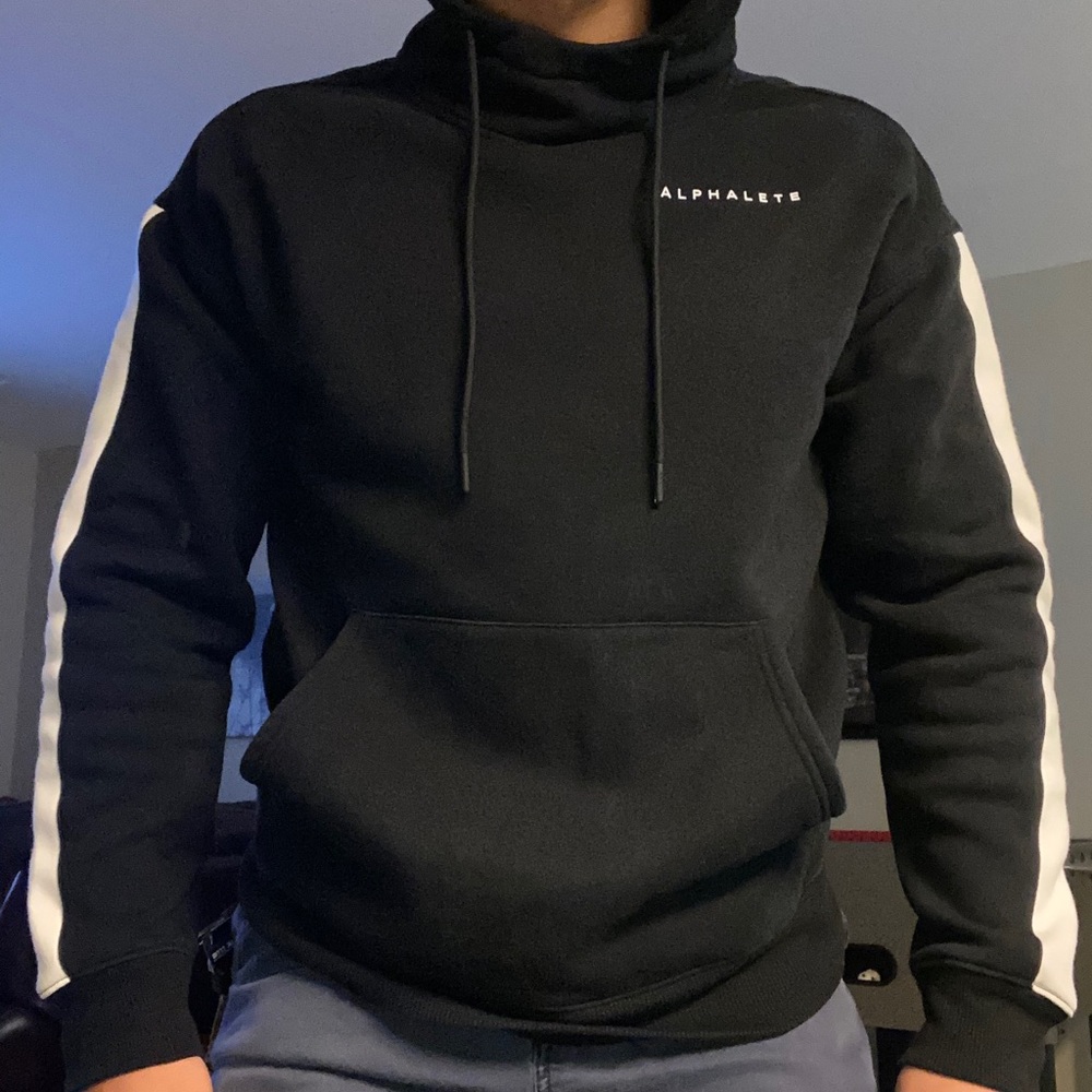 Alphalete Sweatshirt